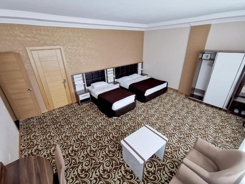 Grand Georgian Palace Batumi Exterior foto